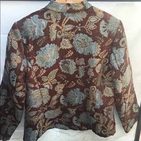 Women’s Vintage Structured Tapestry Jacket - Picture 5 of 9